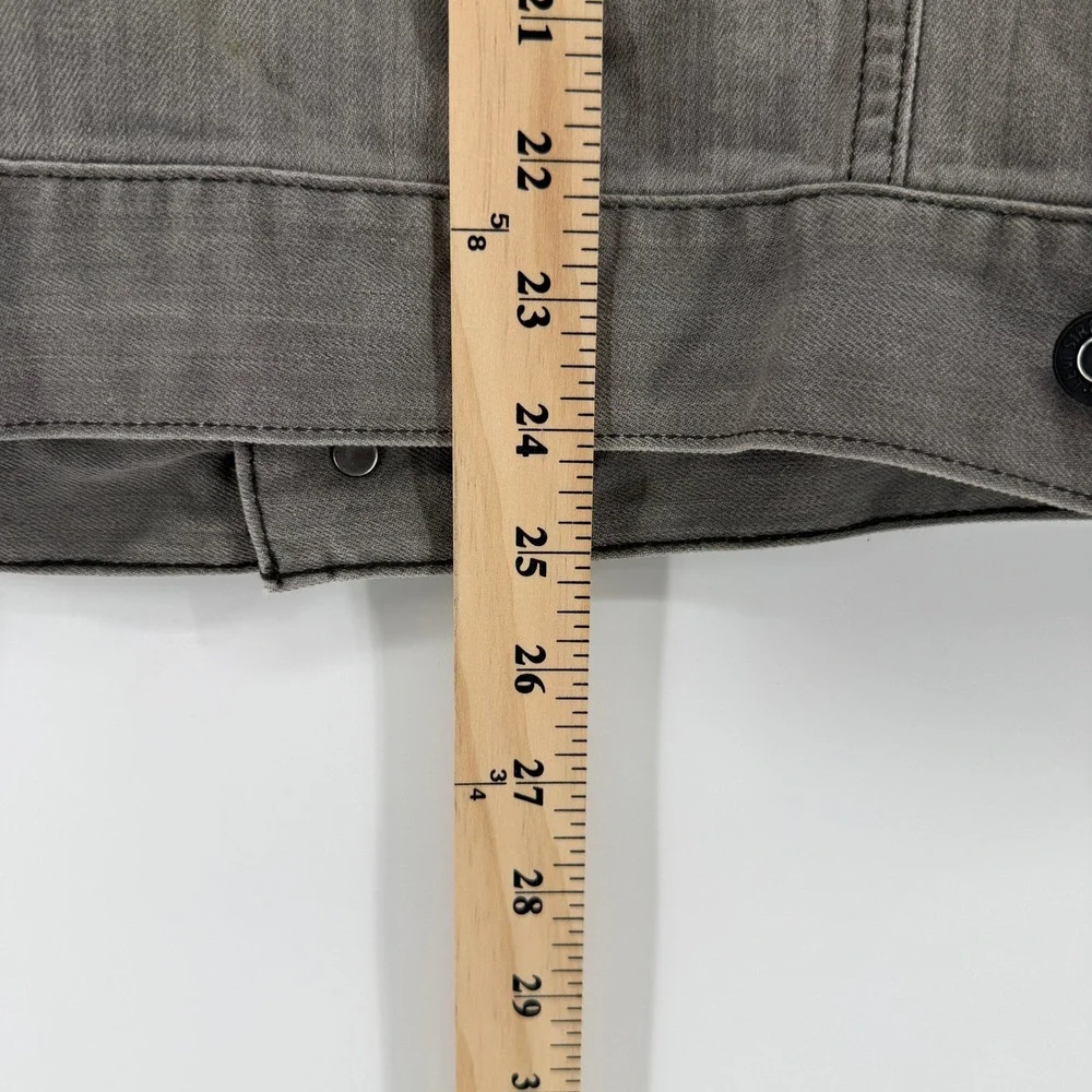 Levis see picture